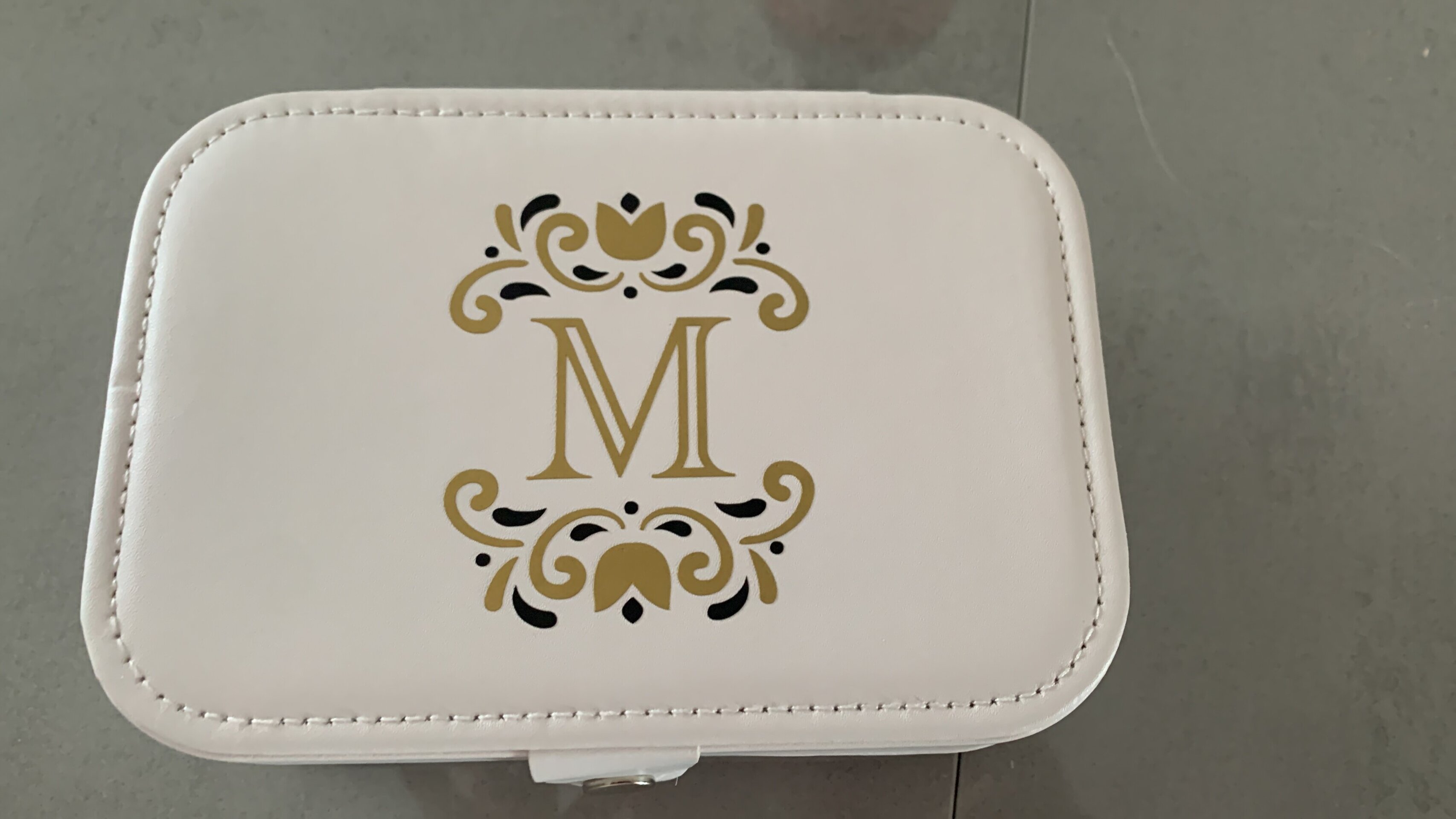 JOYERO PERSONALIZADO - 2