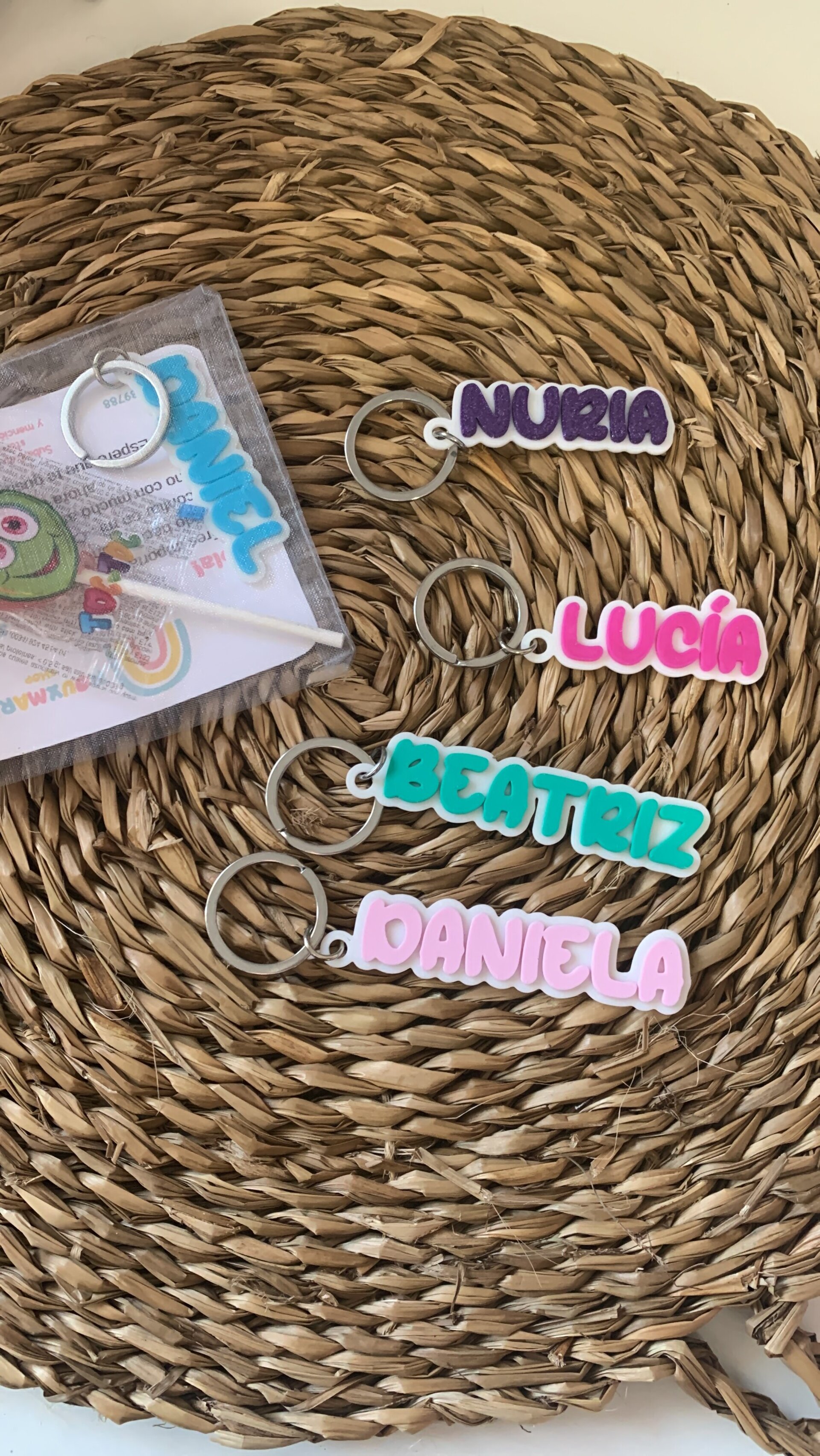 LLAVERO NOMBRE 3D - 2